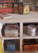 Dockskåp tittskåp miniatyrer kit tea