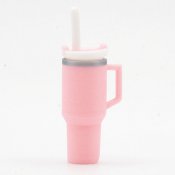 vattenmugg, dockskåp, tittskåp