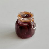 beetroot, dockskåp, tittskåp, sandra vikström