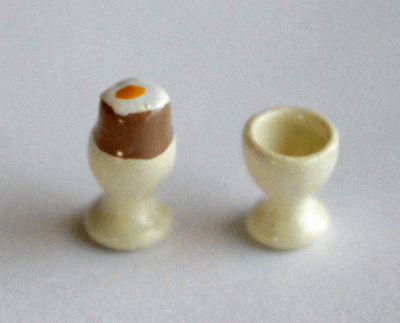 dockskåp äggkoppar