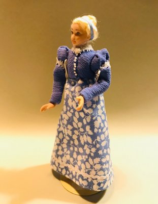 Woman doll 9 - handmade by Tant Grön